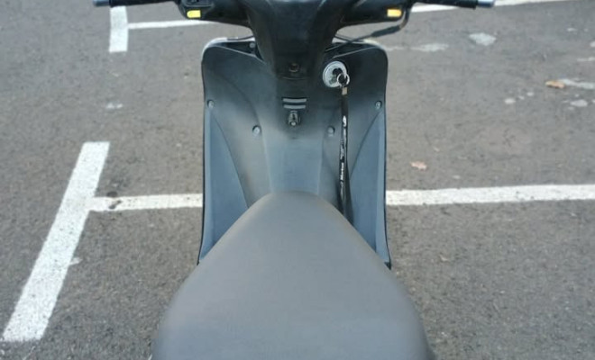 HONDA BIZ 125 ES/ 125 ES FLEX 2011 Gasolina-5