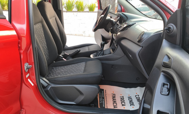 Ford Ka+ Sedan 1.5 SE/SE PLUS 16V Flex 4p 2015 Flex-7