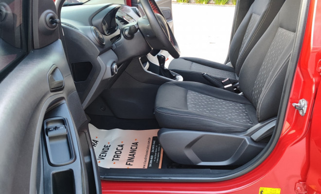 Ford Ka+ Sedan 1.5 SE/SE PLUS 16V Flex 4p 2015 Flex-10
