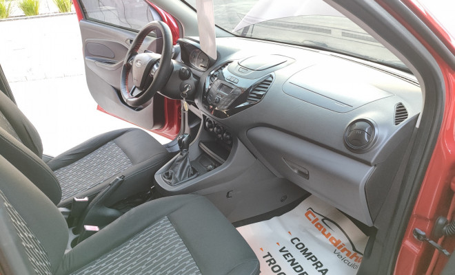 Ford Ka+ Sedan 1.5 SE/SE PLUS 16V Flex 4p 2015 Flex-8