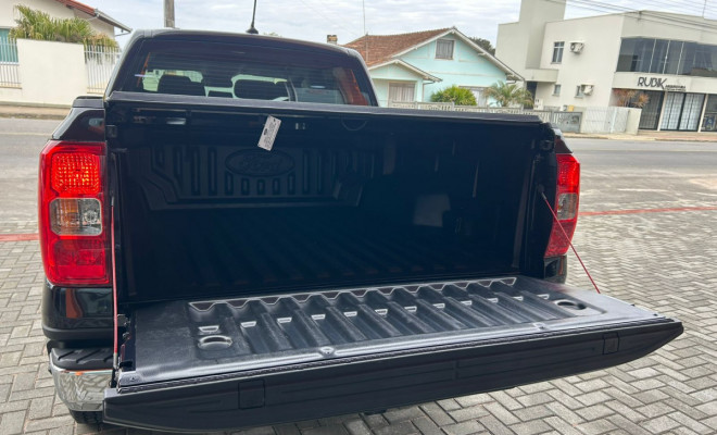 Ford Ranger XLT 3.0 V6 4x4 CD TB  Die. Aut. 2024 Diesel-5