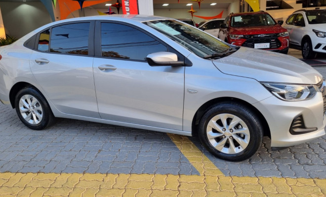 GM - Chevrolet ONIX SEDAN Plus LT 1.0 12V Flex 4p Mec. 2023 Flex-3