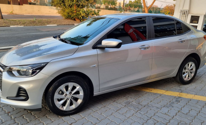 GM - Chevrolet ONIX SEDAN Plus LT 1.0 12V Flex 4p Mec. 2023 Flex-0