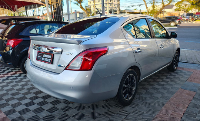 Nissan VERSA SV 1.6 16V Flex Fuel 4p Mec. 2013 Flex-2