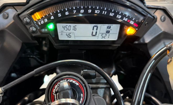 KAWASAKI NINJA ZX-10/ ZX-10R 1000cc/30TH Aniv. 2014 Gasolina-9