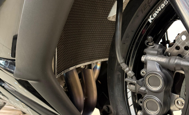 KAWASAKI NINJA ZX-10/ ZX-10R 1000cc/30TH Aniv. 2014 Gasolina-1