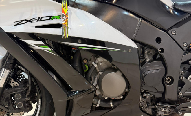 KAWASAKI NINJA ZX-10/ ZX-10R 1000cc/30TH Aniv. 2014 Gasolina-7