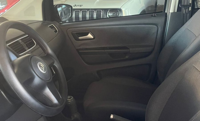 VW - VolksWagen Fox 1.6 Mi Total Flex 8V 5p 2011 Flex-8