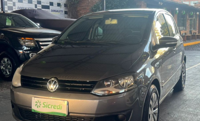 VW - VolksWagen Fox 1.6 Mi Total Flex 8V 5p 2011 Flex-1