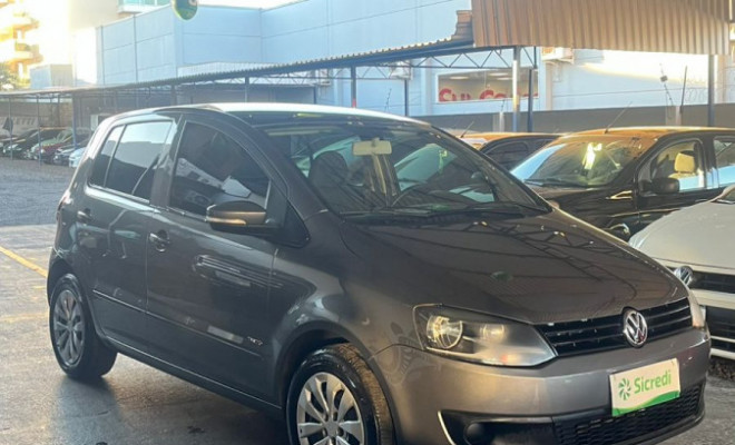 VW - VolksWagen Fox 1.6 Mi Total Flex 8V 5p 2011 Flex-0