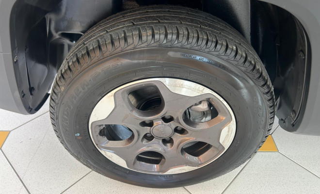 Jeep Renegade1.8 4x2 Flex 16V Aut.(PCD) 2018 Flex-10