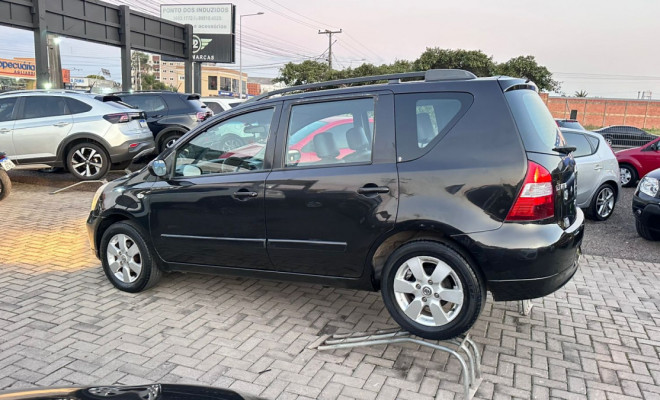 Nissan LIVINA SL 1.8 16V Flex Fuel Aut. 2012 Flex-14