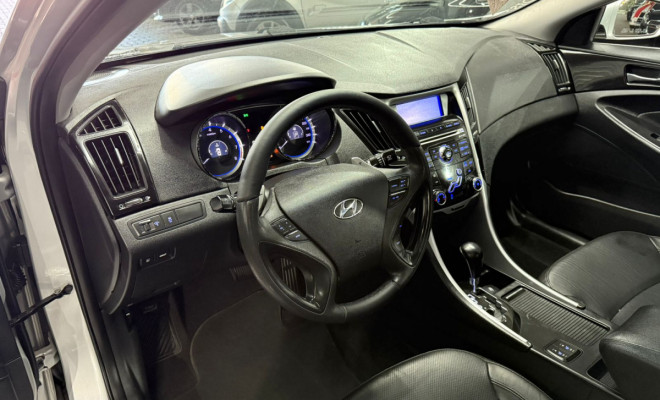 Hyundai Sonata 2.4 16V 182cv 4p Aut. 2012 Gasolina-6