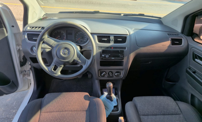 VW - VolksWagen Fox 1.0 Mi Total Flex 8V 5p 2014 Flex-2