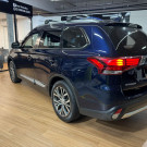 Mitsubishi OUTLANDER COMFORT 2.0 16V Aut. 2018 Gasolina-9