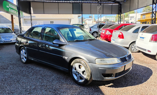 GM - Chevrolet Vectra GL 2.2 / 2.0 MPFI 2002 Gasolina-0