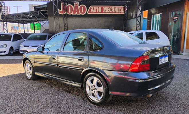 GM - Chevrolet Vectra GL 2.2 / 2.0 MPFI 2002 Gasolina-1