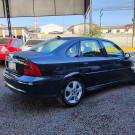 GM - Chevrolet Vectra GL 2.2 / 2.0 MPFI 2002 Gasolina-2