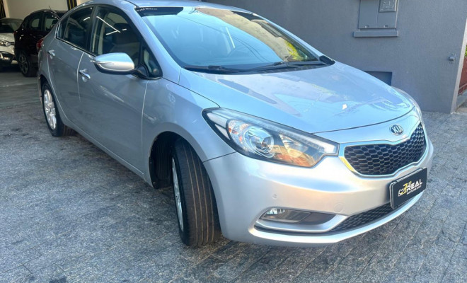 Kia Motors Cerato 1.6 16V  Flex  Aut. 2014 Flex-0