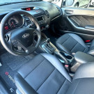 Kia Motors Cerato 1.6 16V  Flex  Aut. 2014 Flex-11
