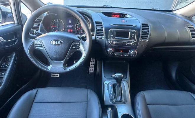 Kia Motors Cerato 1.6 16V  Flex  Aut. 2014 Flex-10