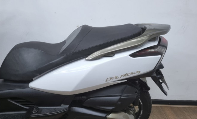 KYMCO DOWNTOWN 300i 2020 Gasolina-6
