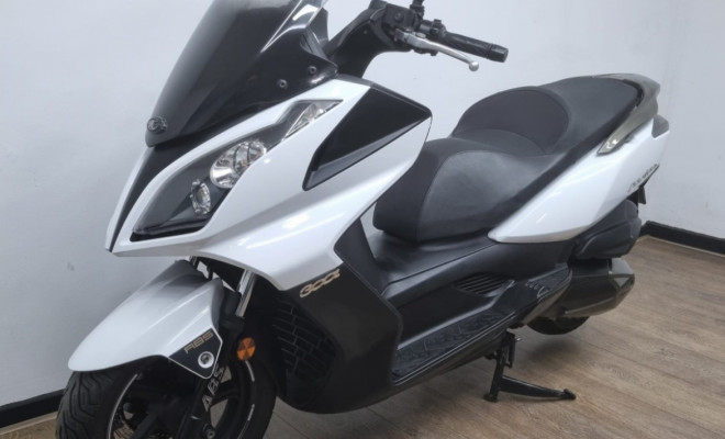 KYMCO DOWNTOWN 300i 2020 Gasolina-2