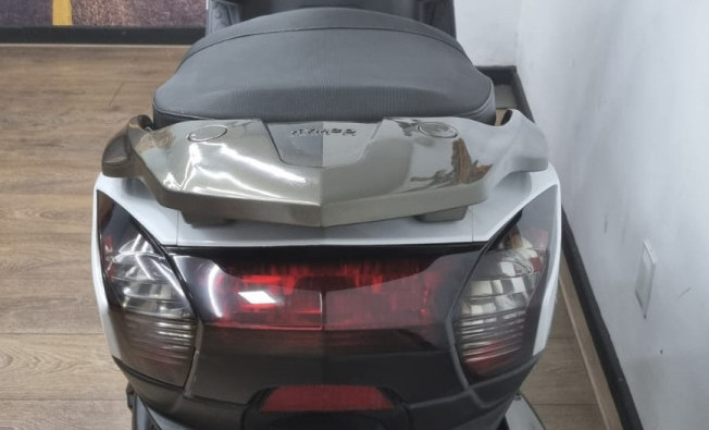 KYMCO DOWNTOWN 300i 2020 Gasolina-10