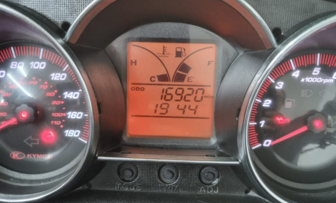 KYMCO DOWNTOWN 300i 2020 Gasolina-4