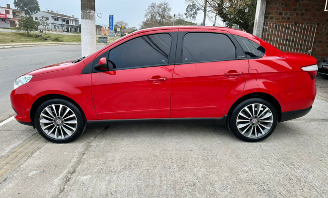 Fiat Grand Siena ATTRAC. 1.4 EVO F.Flex 8V 2013 Flex-4
