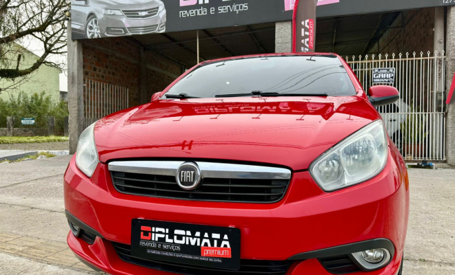 Fiat Grand Siena ATTRAC. 1.4 EVO F.Flex 8V 2013 Flex