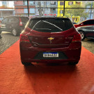 GM - Chevrolet ONIX HATCH EFFECT 1.4 8V F.Power 5p Mec. 2018 Gasolina-4