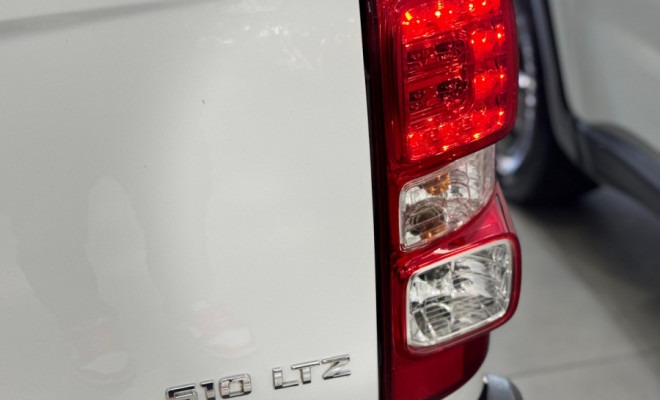 GM - Chevrolet S10 Pick-Up LTZ 2.4 F.Power 4x2 CD 2013 Flex-8