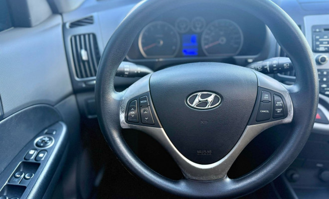 Hyundai i30 2.0 16V 145cv 5p Aut. 2010 Flex-9