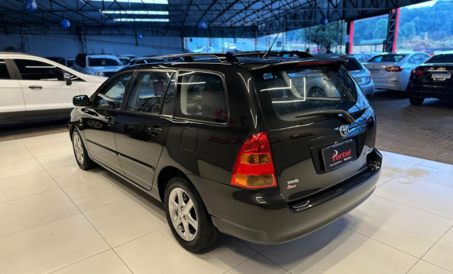 Toyota Corolla Fielder SW 1.8/1.8 XEi Flex Aut. 2005 Flex-4