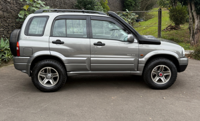 GM - Chevrolet TRACKER 2.0 TB Int. Diesel 4x4 4p 2004 Diesel-13