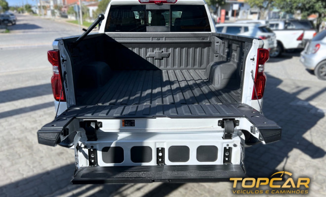 GM - Chevrolet Silverado High Country 5.3 V8 AWD Aut. 2025 Gasolina-9