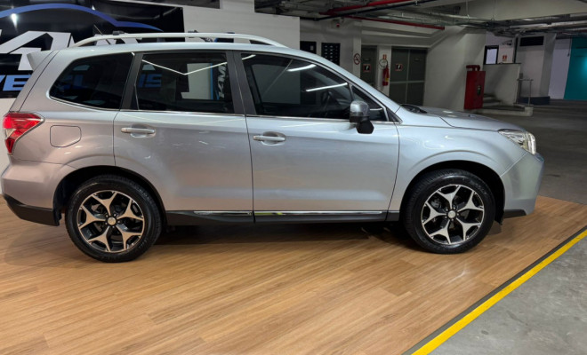 Subaru Forester 2.0/2.0 S/2.0 ES 4x4 Aut. 2015 Gasolina-2