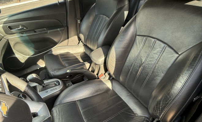 GM - Chevrolet CRUZE LT 1.8 16V FlexPower 4p Aut. 2012 Flex-6