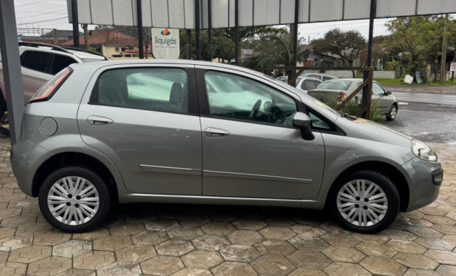 Fiat Punto ATTRACTIVE 1.4 Fire Flex 8V 5p 2013 Flex-6