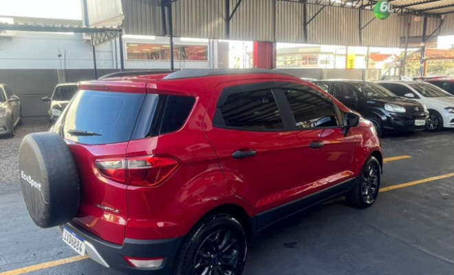 Ford EcoSport FREESTYLE 1.6 16V Flex 5p 2014 Flex-1
