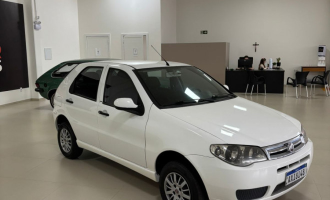 Fiat Palio 1.0 Cel. ECON./ITALIA F.Flex 8V 4p 2014 Flex-0