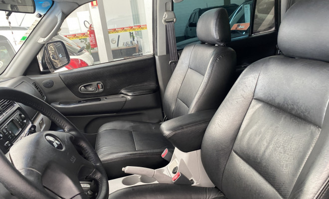 Mitsubishi Pajero Sport 3.5 4x4 Aut 2010-8