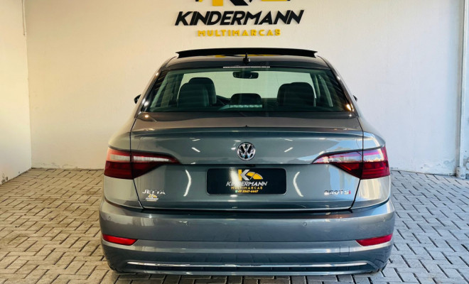 VW - VolksWagen JETTA Comfort. 250 TSI 1.4 Flex 16v Aut. 2018 Flex-2