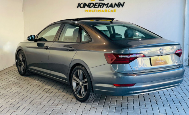 VW - VolksWagen JETTA Comfort. 250 TSI 1.4 Flex 16v Aut. 2018 Flex-3