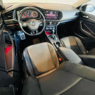 VW - VolksWagen JETTA Comfort. 250 TSI 1.4 Flex 16v Aut. 2018 Flex-9