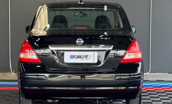 Nissan TIIDA Sedan 1.8 16V Flex Fuel 4p 2012 Flex-4