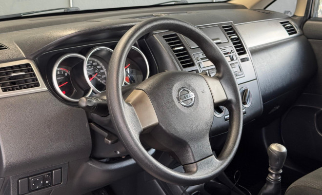 Nissan TIIDA Sedan 1.8 16V Flex Fuel 4p 2012 Flex-0