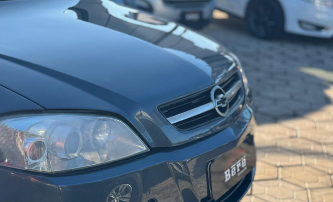 GM - Chevrolet Astra Advantage 2.0 MPFI 8V FlexPower 5p 2008 Gasolina-8