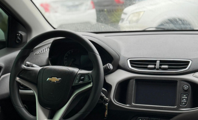 GM - Chevrolet ONIX HATCH LT 1.4 8V FlexPower 5p Mec. 2019 Flex-6